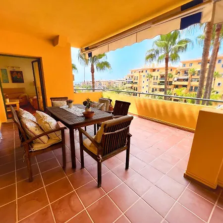 Almendros Apartment
